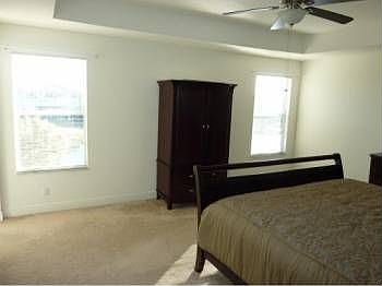 5th image of 10120 Isle Wynd Ct