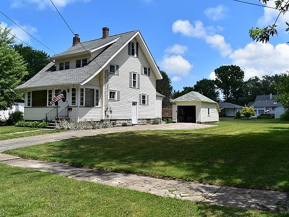 2nd image of 5240 Woodman Ave
