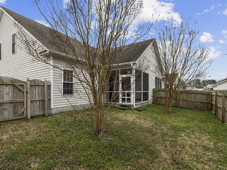 1624 Brook Hollow Dr #1-B — Photo 27
