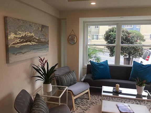 2nd image of 4736 Balboa St #1