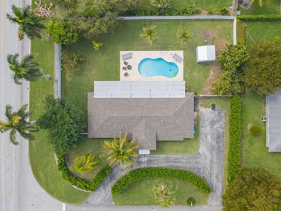 3rd image of 18320 SW 86th Ave