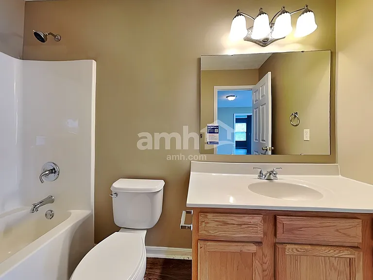 5557 Windsor Ct — Photo 13