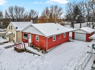 607 N Front St, Crookston, MN 56716