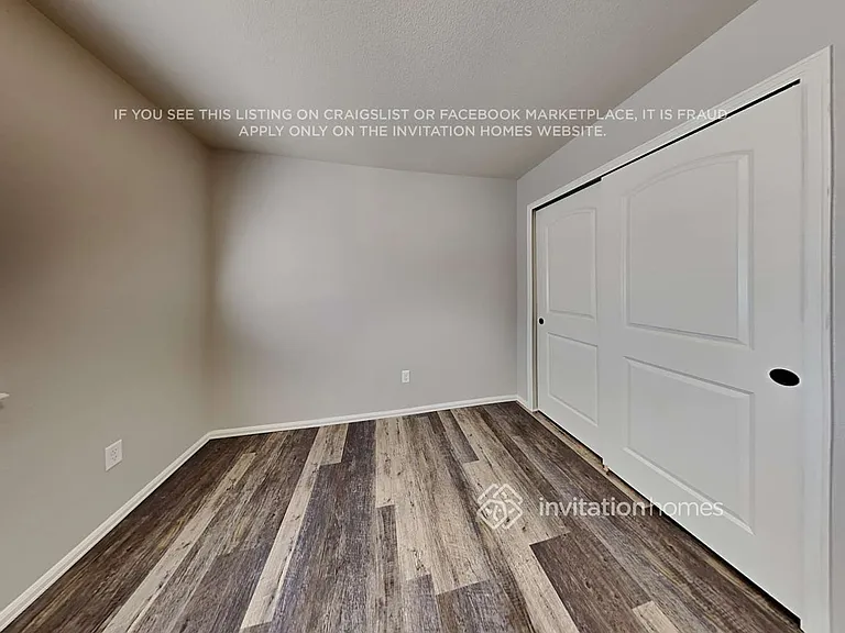 4762 Justeagen Dr — Photo 10
