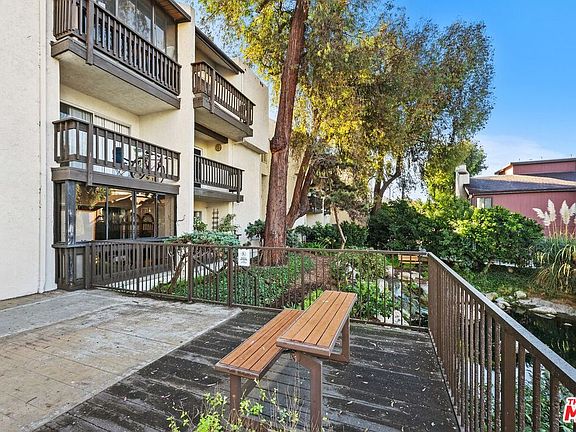 2nd image of 14114 Summertime Ln