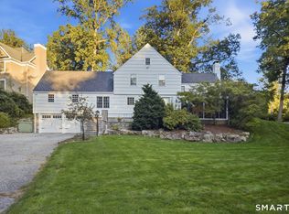 20 Glen Arden Dr S, Fairfield, CT 06824