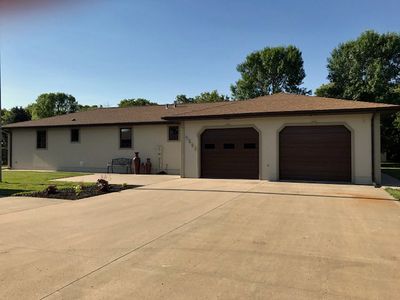 1206 Lake View Dr, Devils Lake, ND, 58301