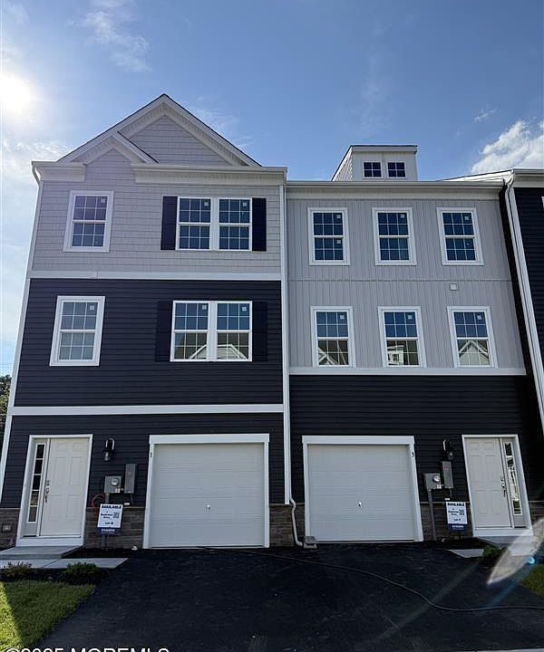 1st image of 3 Bay Breeze Drive
