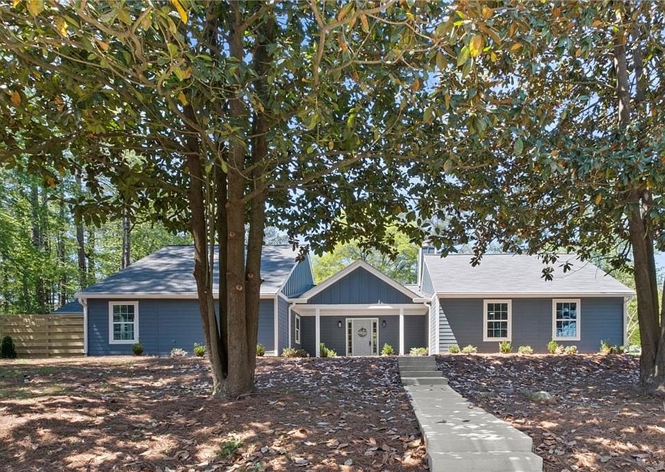 1st image of 4050 Meadow Way