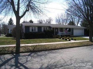 601 W Haight St, Ludington, MI 49431