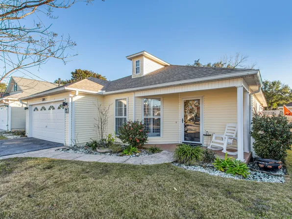 2388 Marina Dr, Fort Walton Beach, FL 32547
