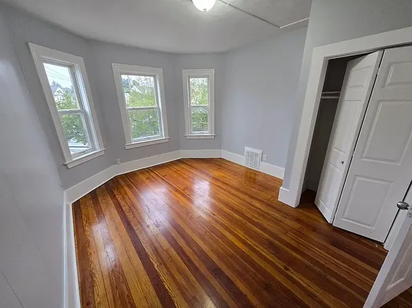 24 Whitfield St #S, Dorchester Center, MA 02124