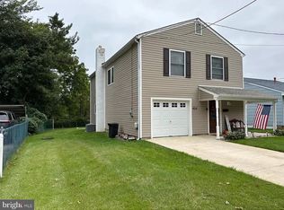 404 Memorial Ave, Gloucester City, NJ 08030