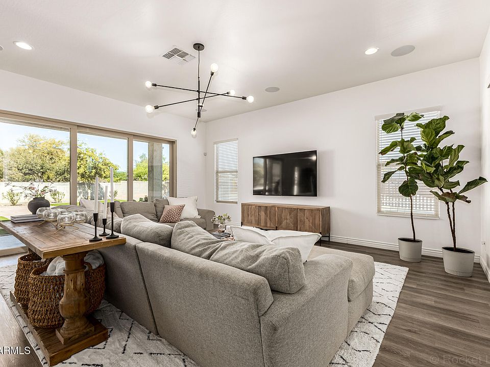 8502 W MYRTLE Avenue, Glendale, AZ 85305 | Zillow