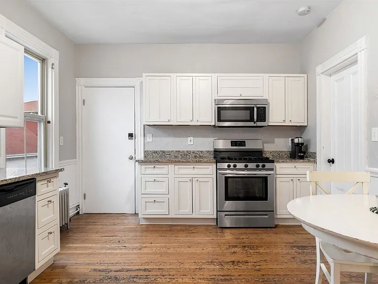 635 Dorchester Ave #3 — Photo 1
