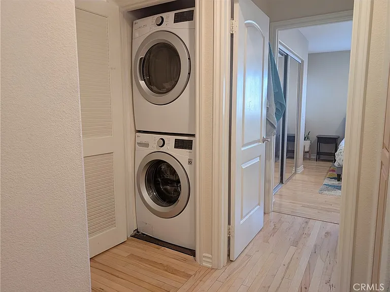 328 E Imperial Ave #6 — Photo 10