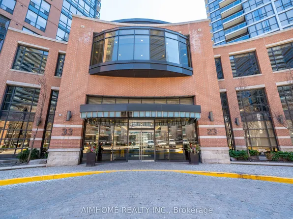 23 Sheppard Ave E #2104, Toronto, ON M2N 0C8