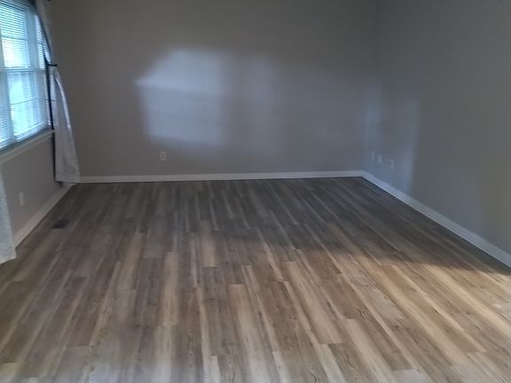 3rd image of 2201 Alta Ave APT 3