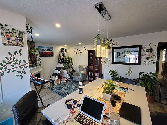 5th image of 1554 Stillriver Cres