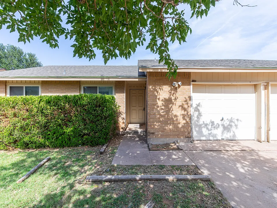 1733 Chucker Ct