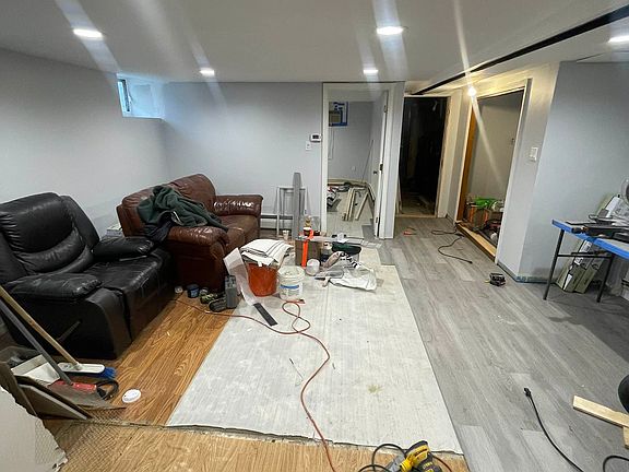4th image of 22-06 48th St #B
