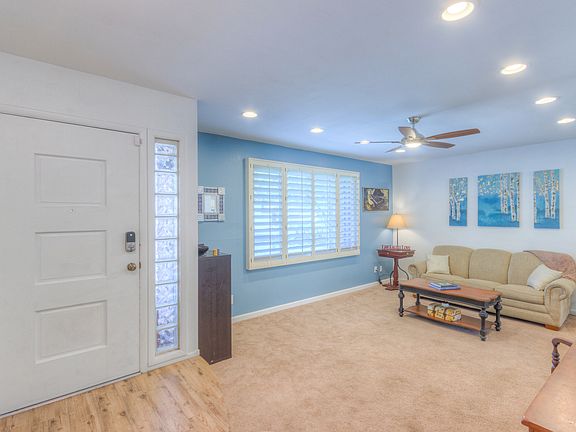 5th image of 705 E Lodge Dr