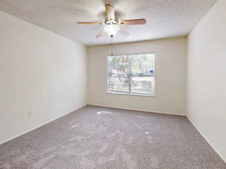 Lakewood Place — Photo 77