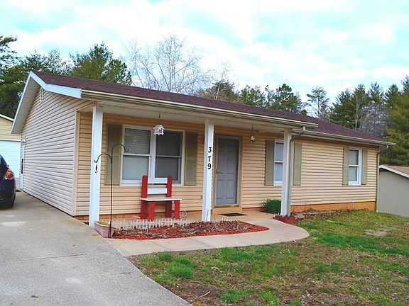 2nd image of 379 N Redbud Dr
