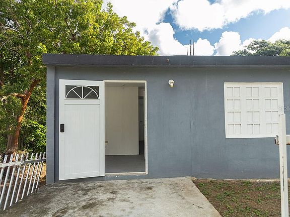 2nd image of 63 Sector Villa Borinquen