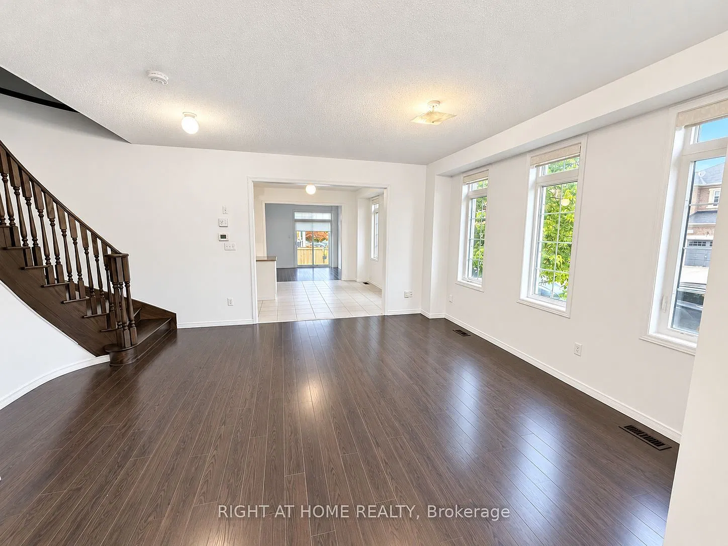 4 bed, $3,400 — Photo 3
