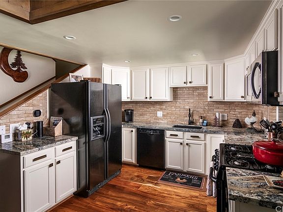 5th image of 27821 Peninsula Dr Unit 422