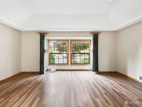 4th image of 2517 SE 146th Avenue