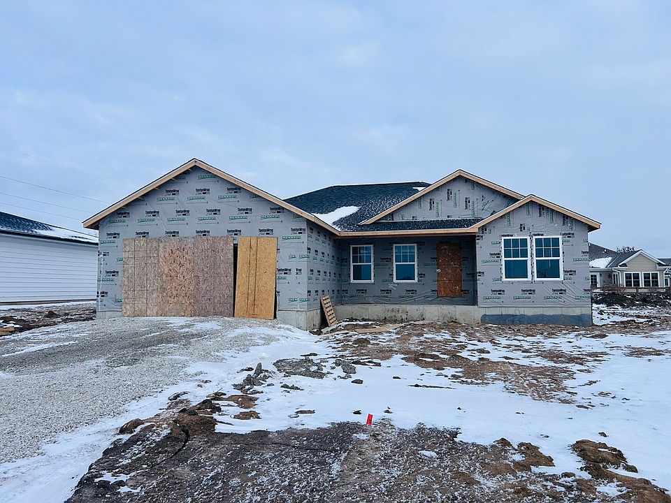 1st image of 1865 Sycamore St