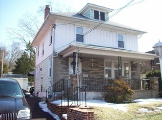 303 Davisville Rd, Willow Grove, PA 19090