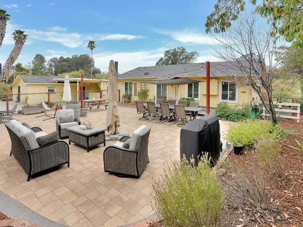 1273 Amesti Rd, Watsonville, CA 95076