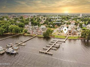 806 E Front St, New Bern, NC 28560
