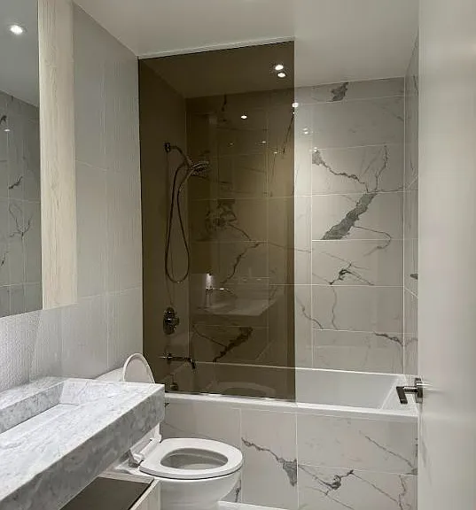 11 Yorkville Ave #3706 — Photo 15