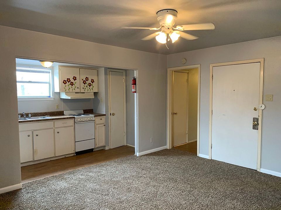 1st image of 106 Andrews APT 7