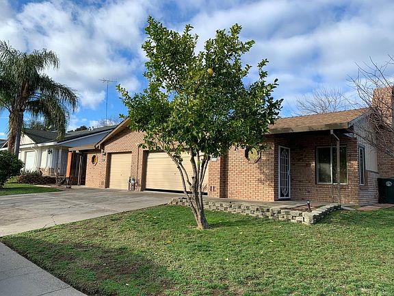 3rd image of 6863-6865 Trovita Way