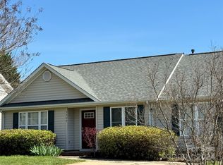 3529 Arvin Dr, Charlotte, NC 28269