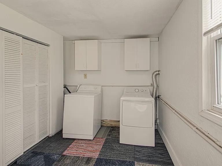 7800 Jefferson St — Photo 14