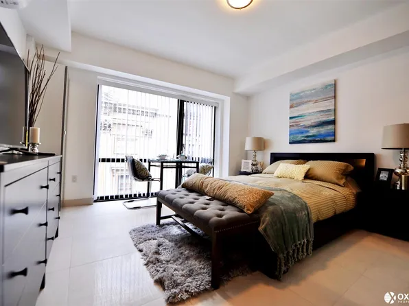 227 Grand Street image 2 of 7