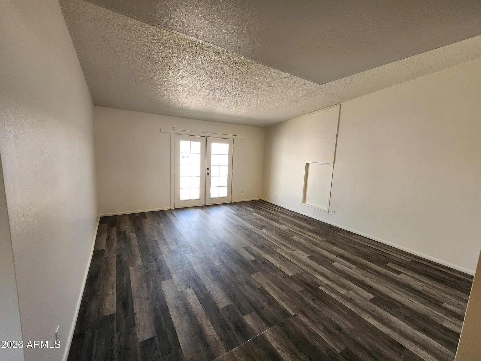 2 bed, 1.0 bath, 900 sqft, $1,095 — Photo 4