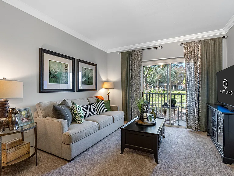 10420 McKinley Dr — Photo 53