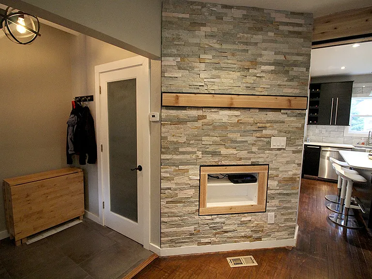 2970 S Clement Ave — Photo 12