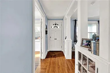 2 bed, 1064 sqft, $2,300 — Photo 4