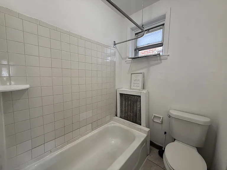 1524 S Dover St — Photo 12
