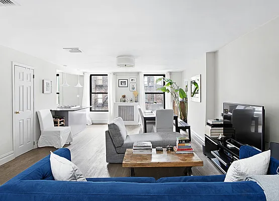 Rented by Compass | media 1