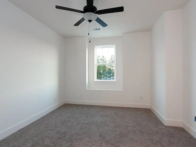 115 High Park Cir — Photo 28