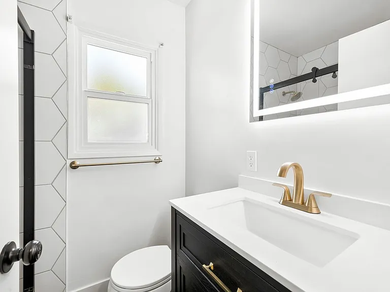 1612 Orange Ave — Photo 32